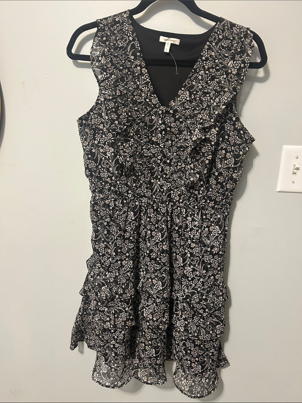 Maurices Black and white floral flowy dress